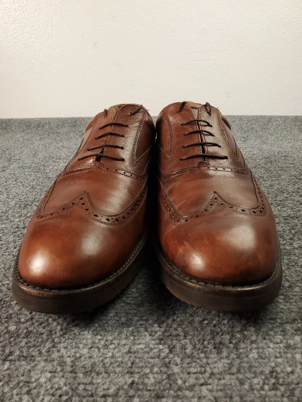 Salvatore Ferragamo Wingtip Oxford Shoes Mens 13D Cognac Brown Leather Brogue